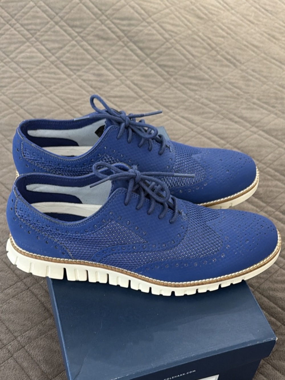Cole Haan ZERØGRAND No Stitch
Wingtip Oxford Size 9